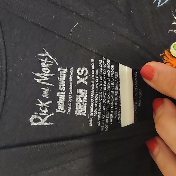 Rick and Morty Adult Swim Men’s Large T-Shirt Black Aliens Graphic Front Cartoon - Picture 4 of 7